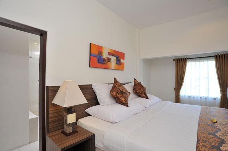 Ganga Hotel & Apartment Denpasa Buitenkant foto