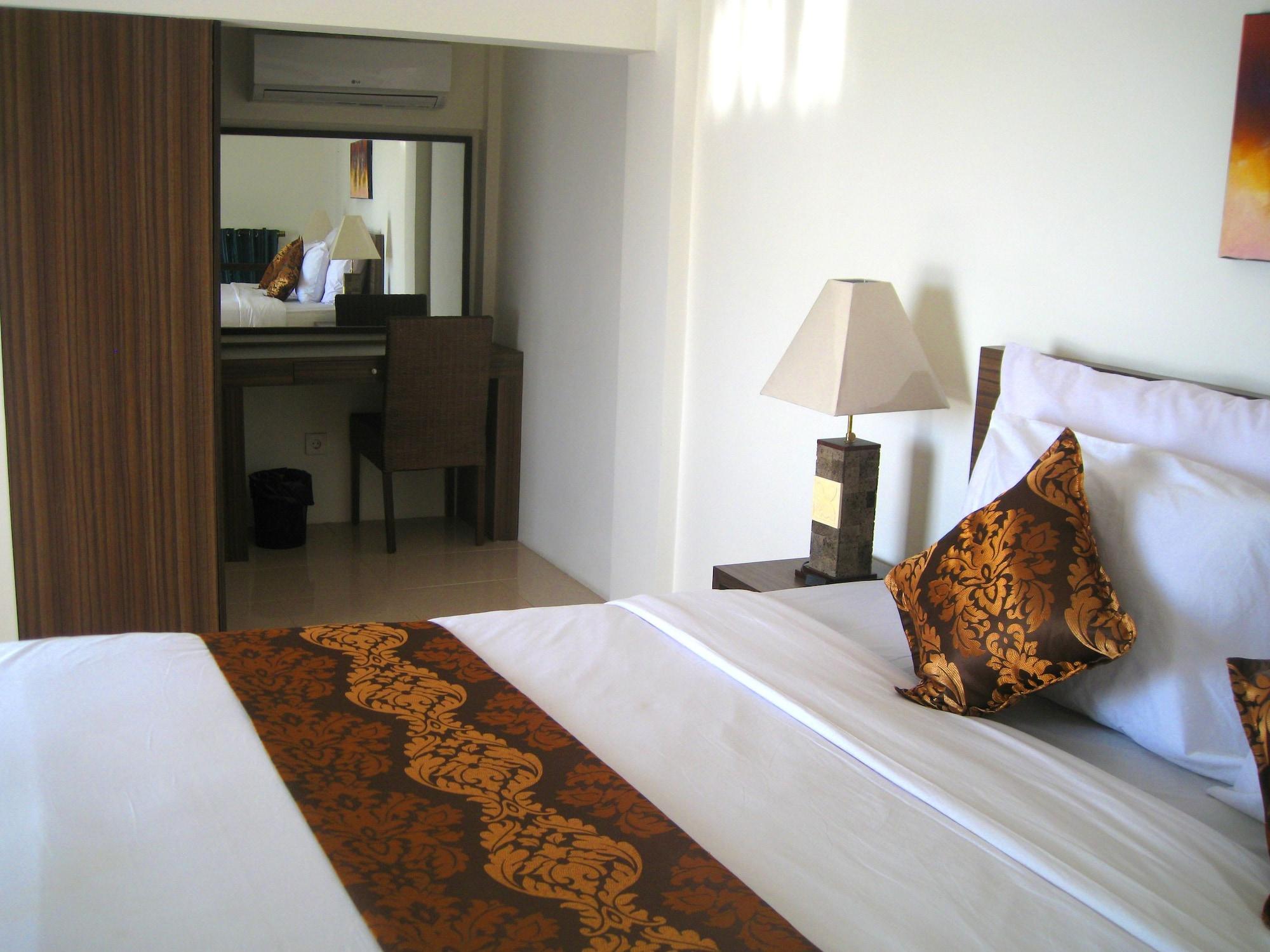 Ganga Hotel & Apartment Denpasa Buitenkant foto
