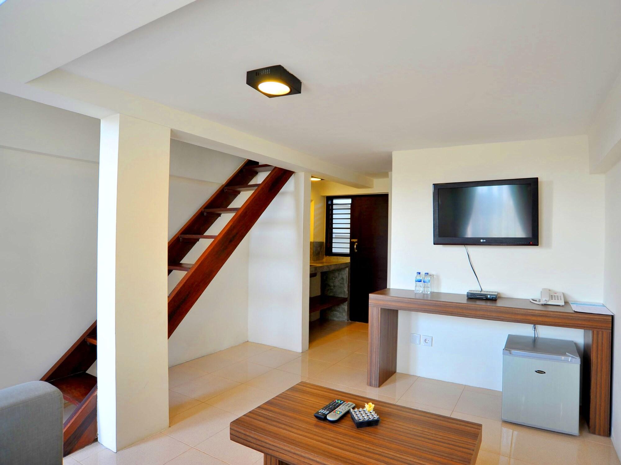 Ganga Hotel & Apartment Denpasa Buitenkant foto